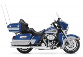 2010 Harley-Davidson FLHTCU Ultra Classic Electra Glide photo